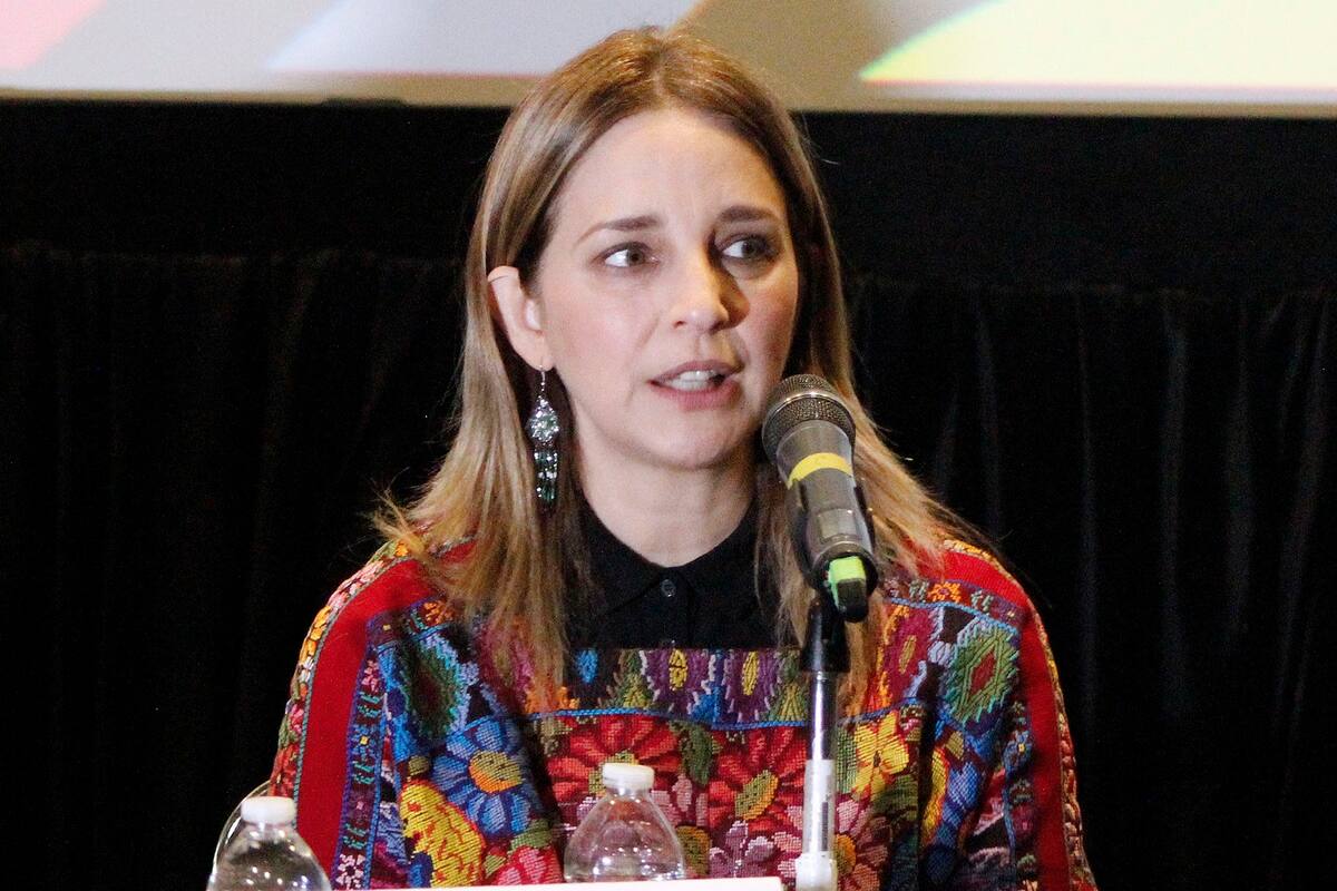 “¡Bola de hipócritas!”: Claudia Ramírez critica a quienes defienden la dictadura de Cuba