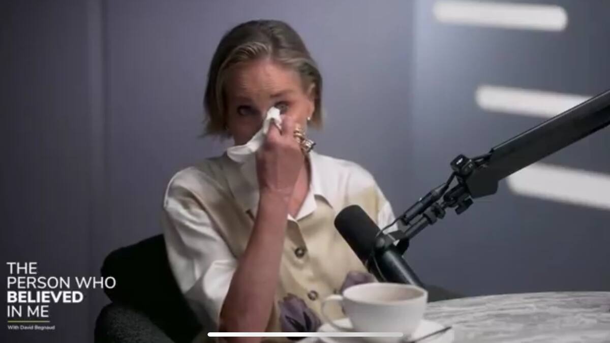 Sharon Stone revela que su matrimonio terminó cuando su esposo se opuso a una mastectomía preventiva tras descubrirle tumores