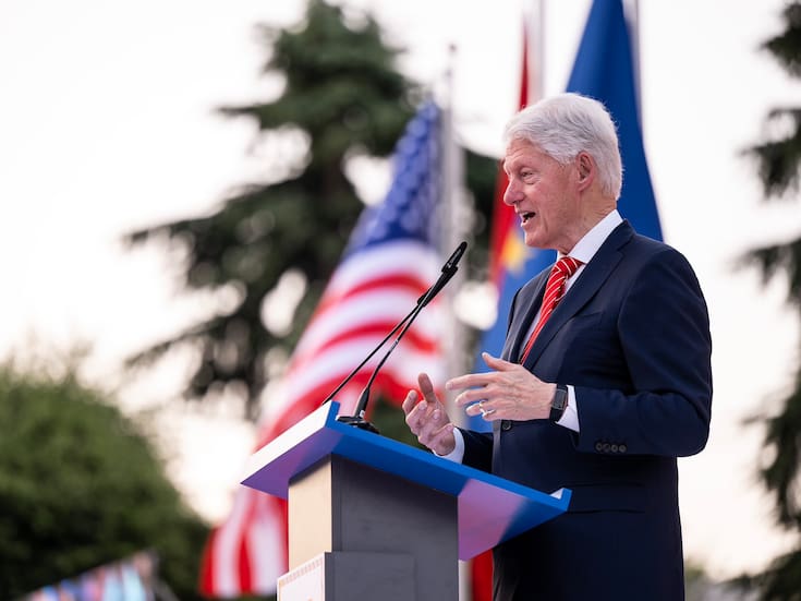 Bill Clinton en riesgo por cargos de desacato tras no comparecer ante investigación sobre Jeffrey Epstein