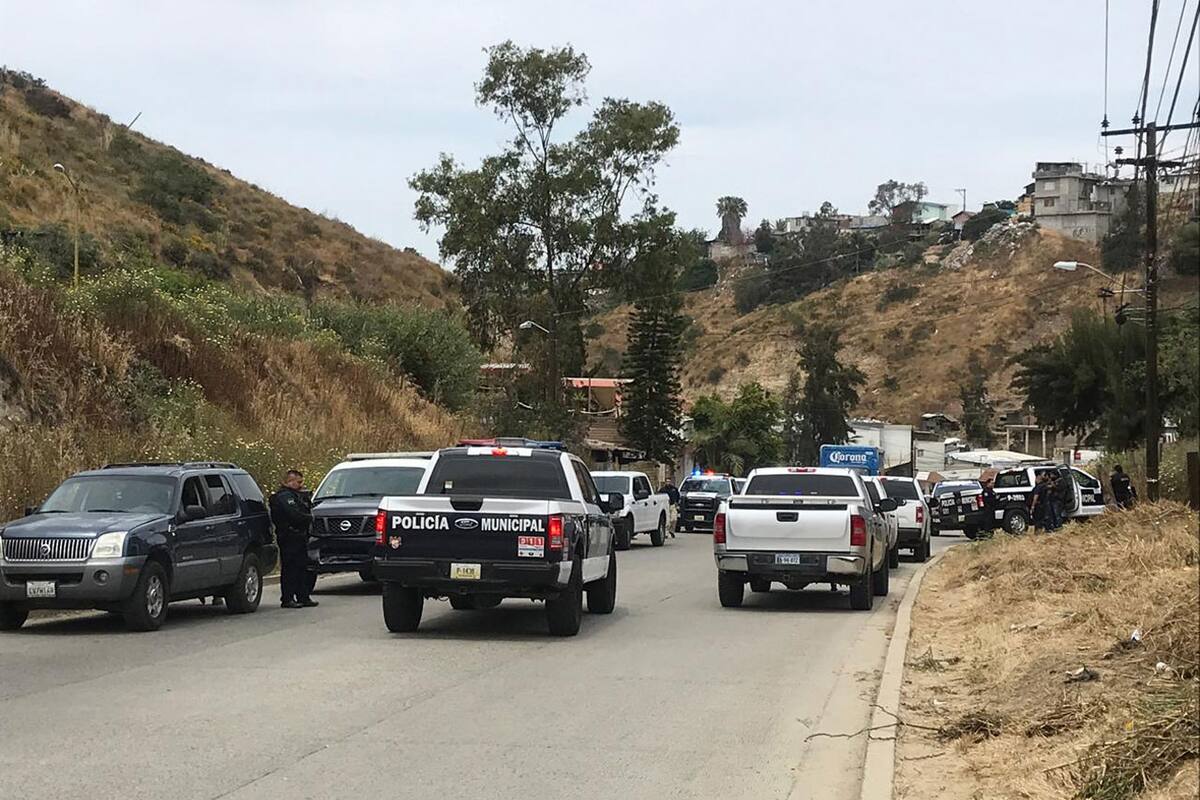 Atacan a tiros a agentes municipales en colonia Salvatierra