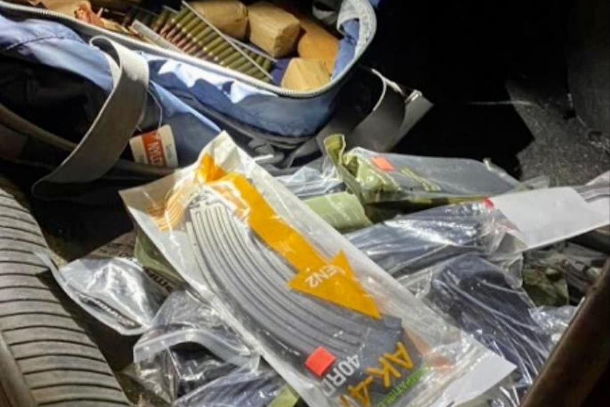 Aduanas logra otro decomiso de armas y cartuchos