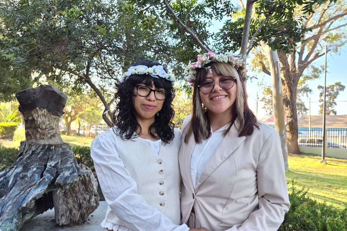 “Solamente hay una vida y vívela”: Ana Jessica y Alejandra se casan tras nueve años juntas