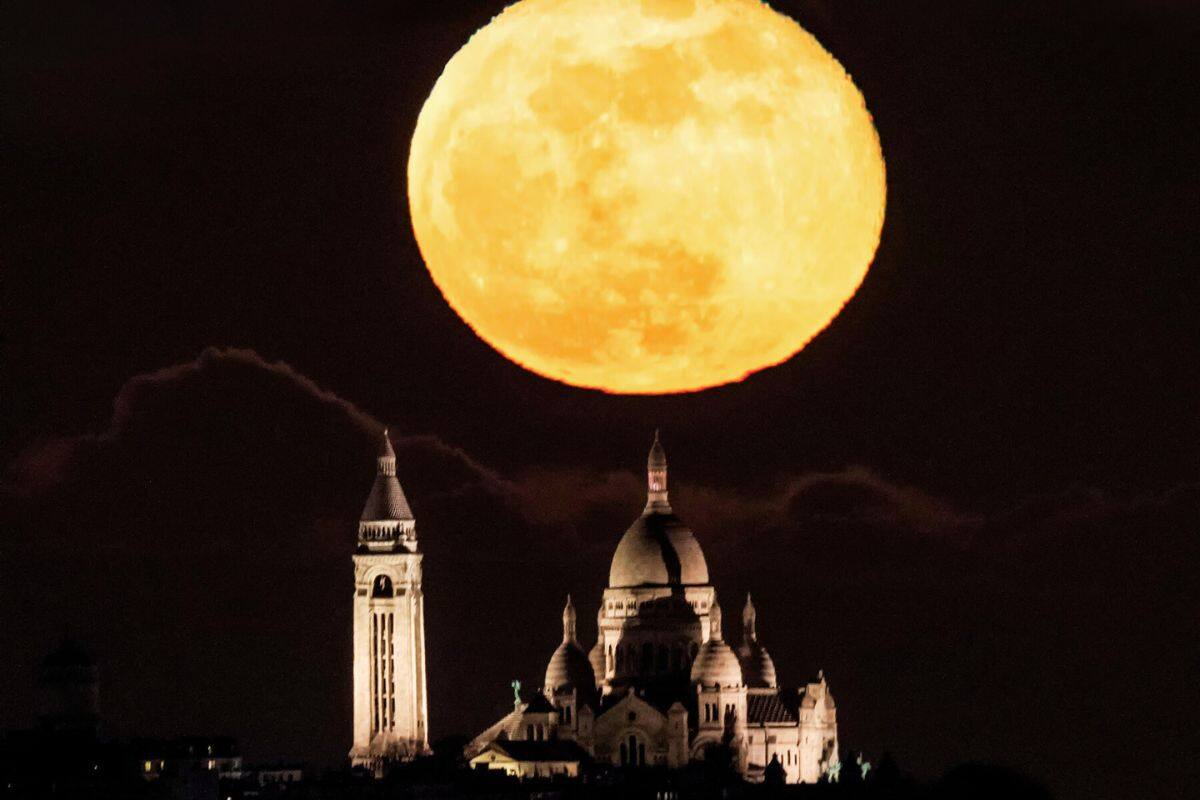 Primer superluna azul de 2024 se eleva el lunes: Cómo ver la Luna del Esturión en su máximo esplendor