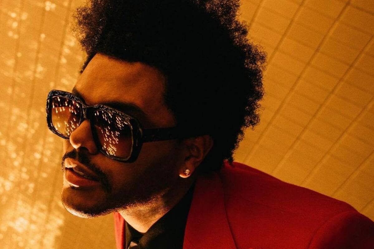 “Blinding Lights” de The Weknd ha permanecido en el Top 10 de Billboard durante un año completo