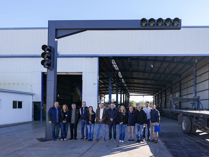 Semáforos inteligentes llegarán a 11 cruceros de Hermosillo en la primera etapa del nuevo sistema de movilidad tecnológica