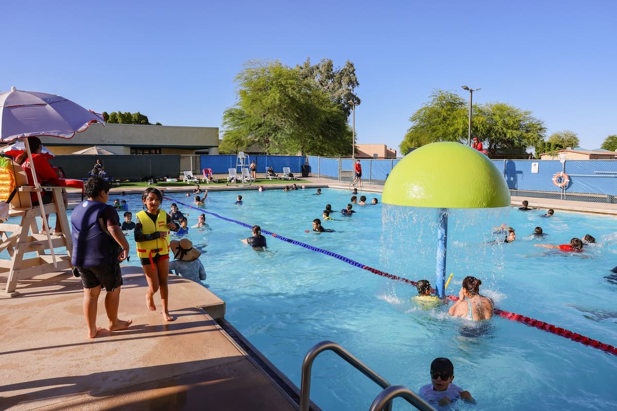 Abre sus puertas la alberca municipal de San Luis para la temporada de verano