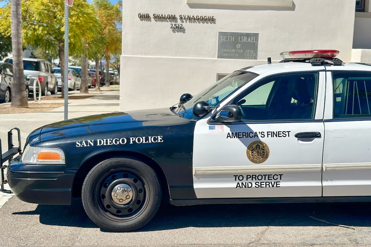 Aumentan patrullaje en iglesias e instituciones religiosas en San Diego tras ataque en Michigan y tensiones con Irán
