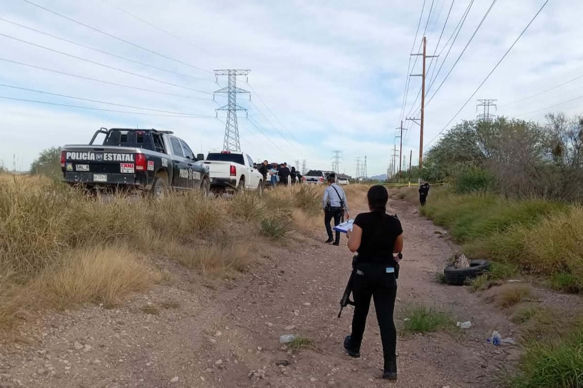 Localizan cuerpo de joven atado con cinta a la orilla de la carretera Hermosillo–Sahuaripa