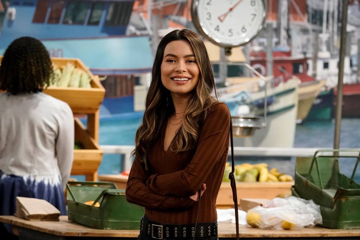 Miranda Cosgrove revive "iCarly"