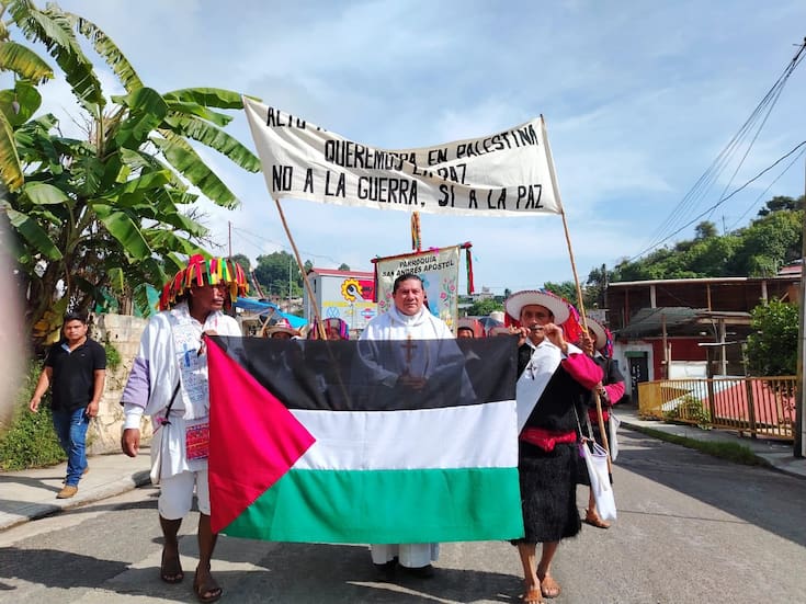 Fieles católicos se movilizan en Chiapas por la paz en Palestina y exigen alto al genocidio