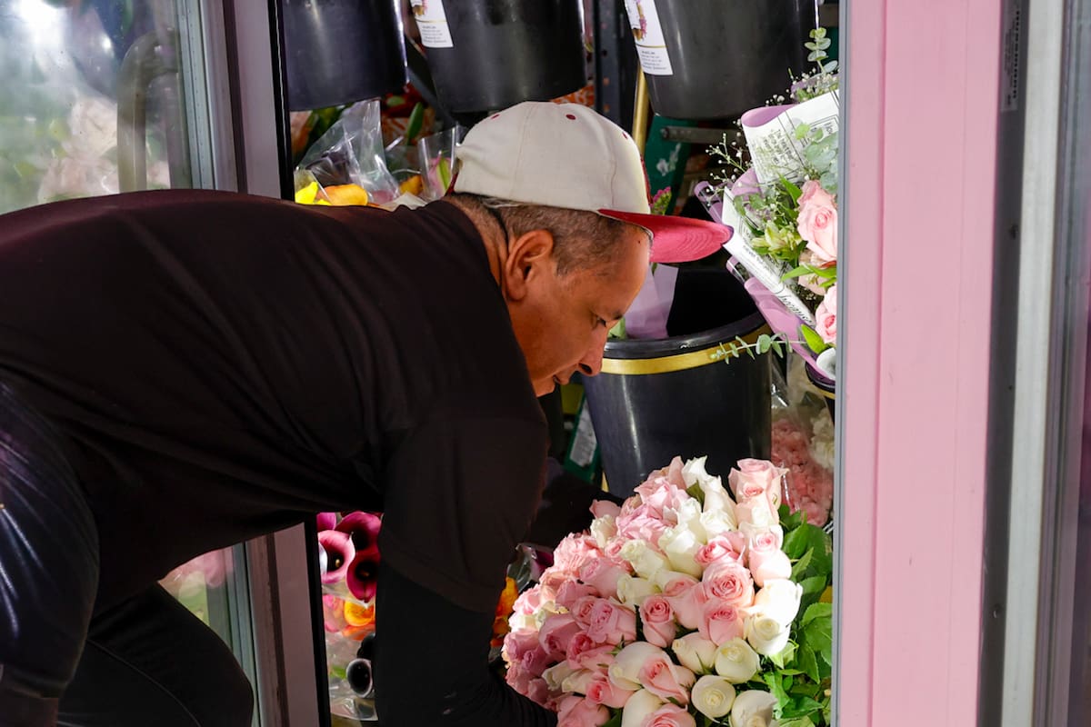 El calor también marchita el negocio de las flores en Mexicali