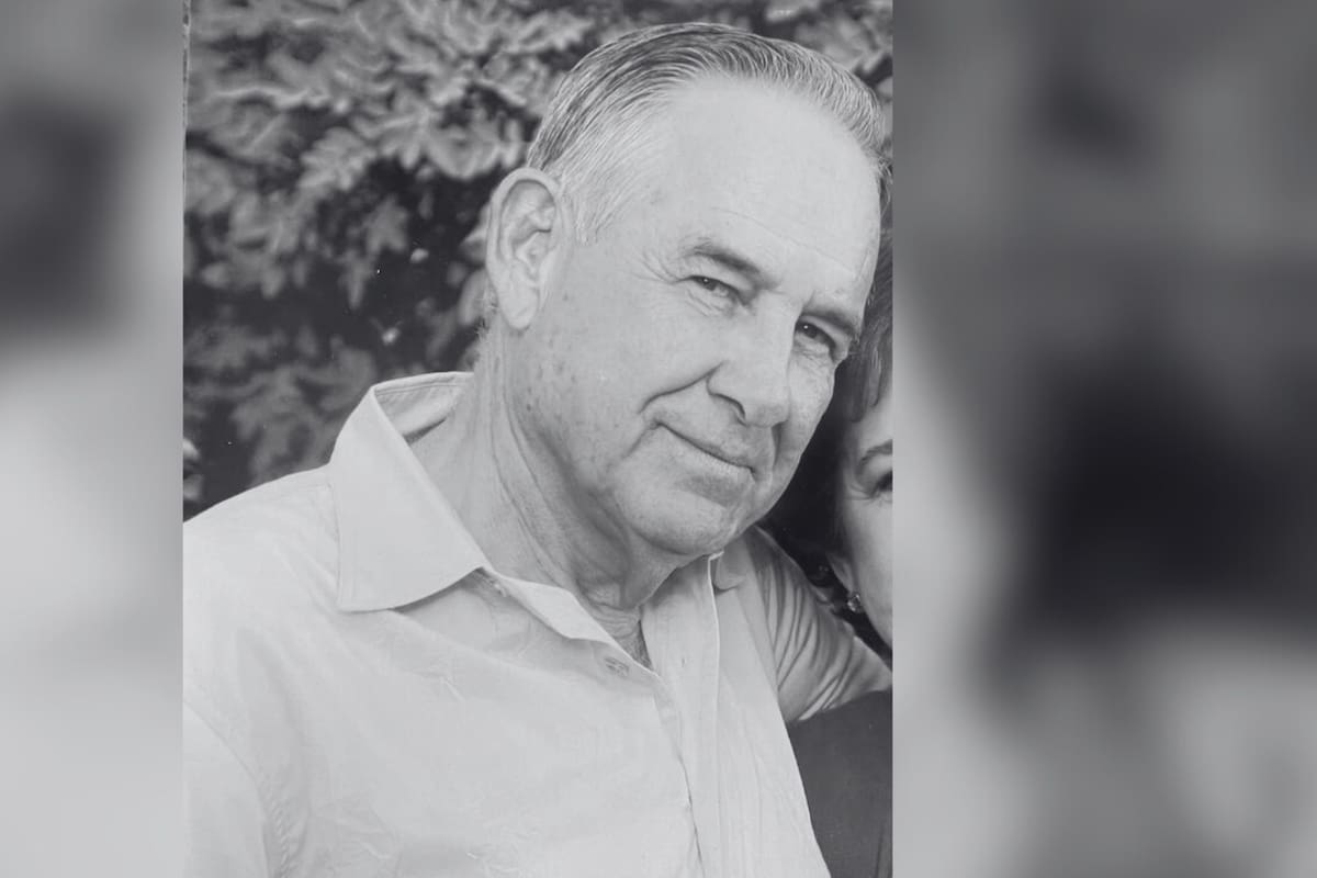 Fallece Arturo César Escalante Platt
