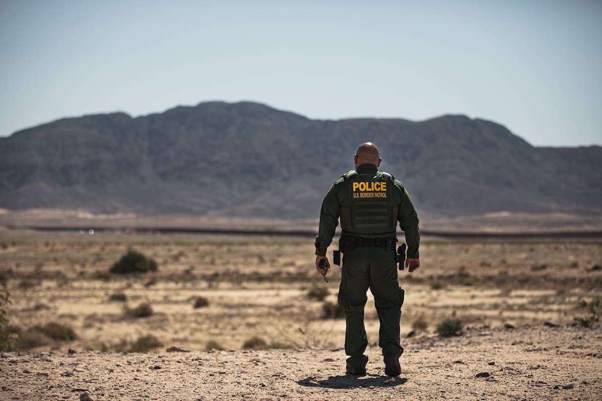 Auxilian a migrante extraviado en Ocotillo