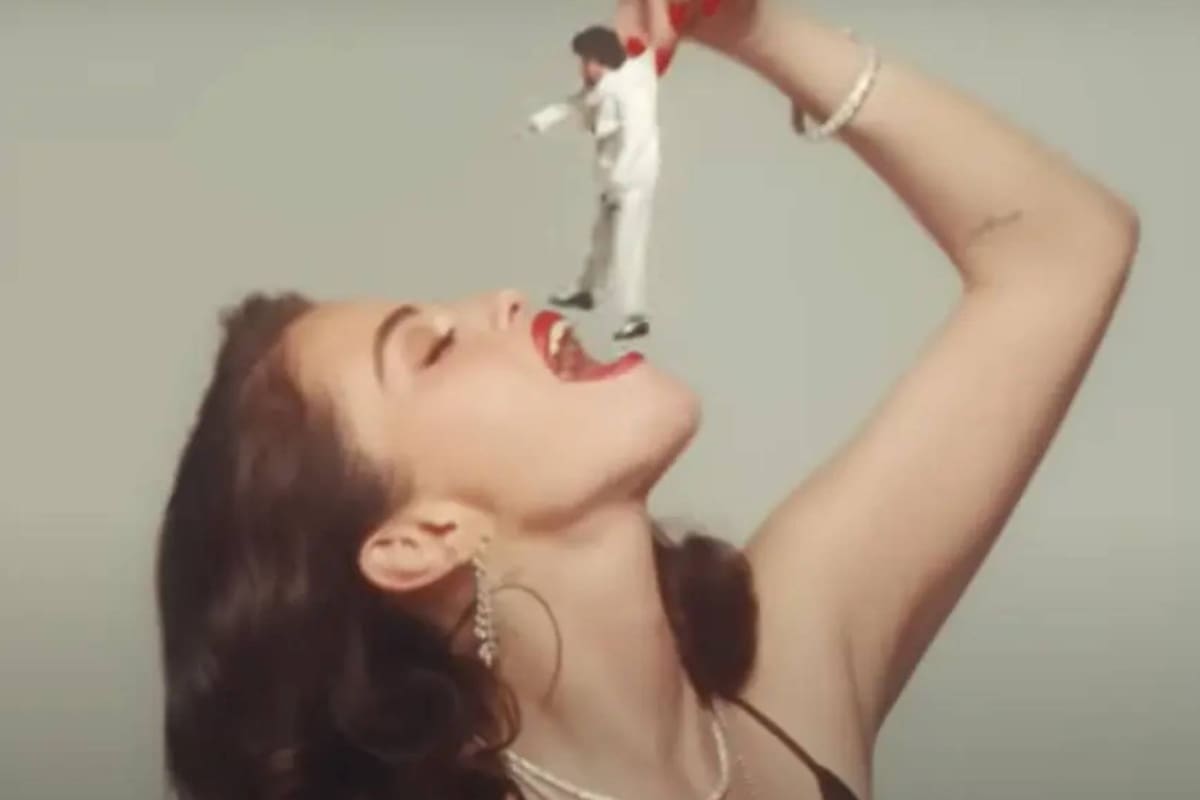 Selena Gomez y Benny Blanco estrenan nueva canción, “Sunset Blvd”