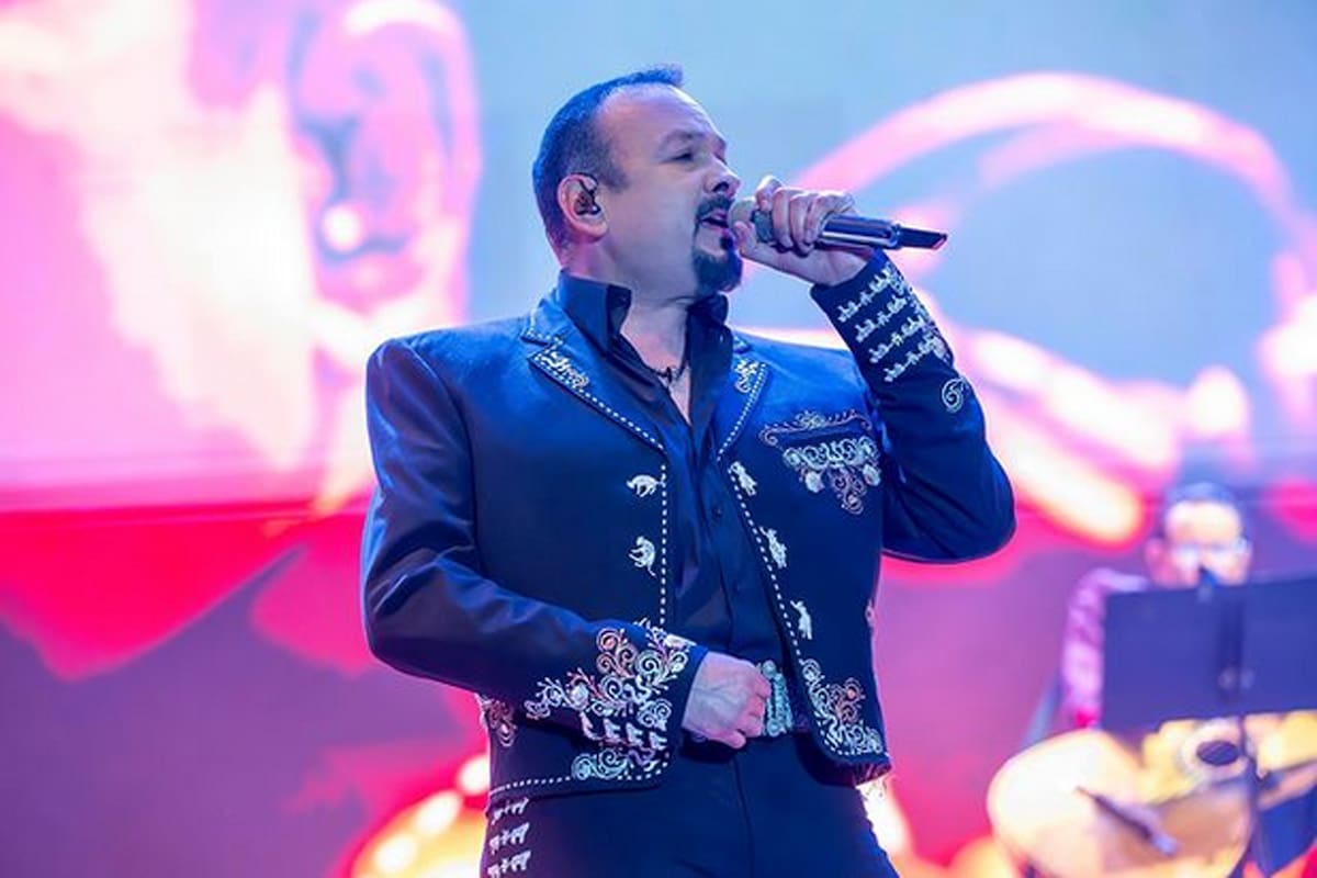 Pepe Aguilar habla del tema considerado indirecta para Christian Nodal