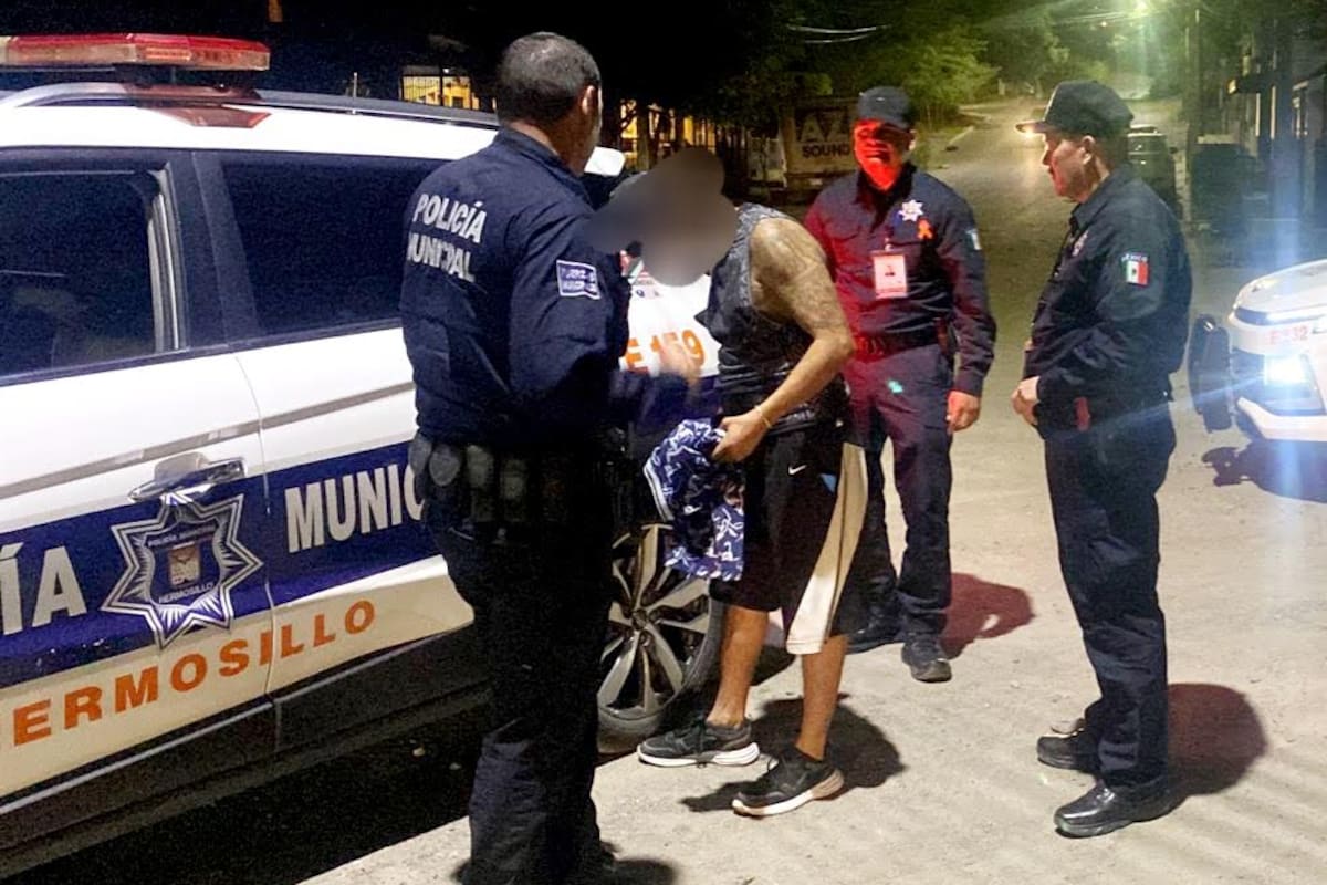 Policía de Hermosillo detiene a cinco personas por posesión de presunta droga