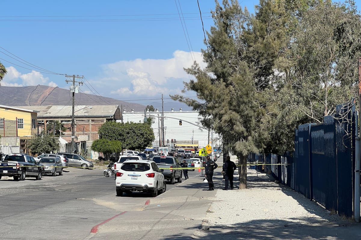 Ejecutan a hombre afuera del CBTIS 116