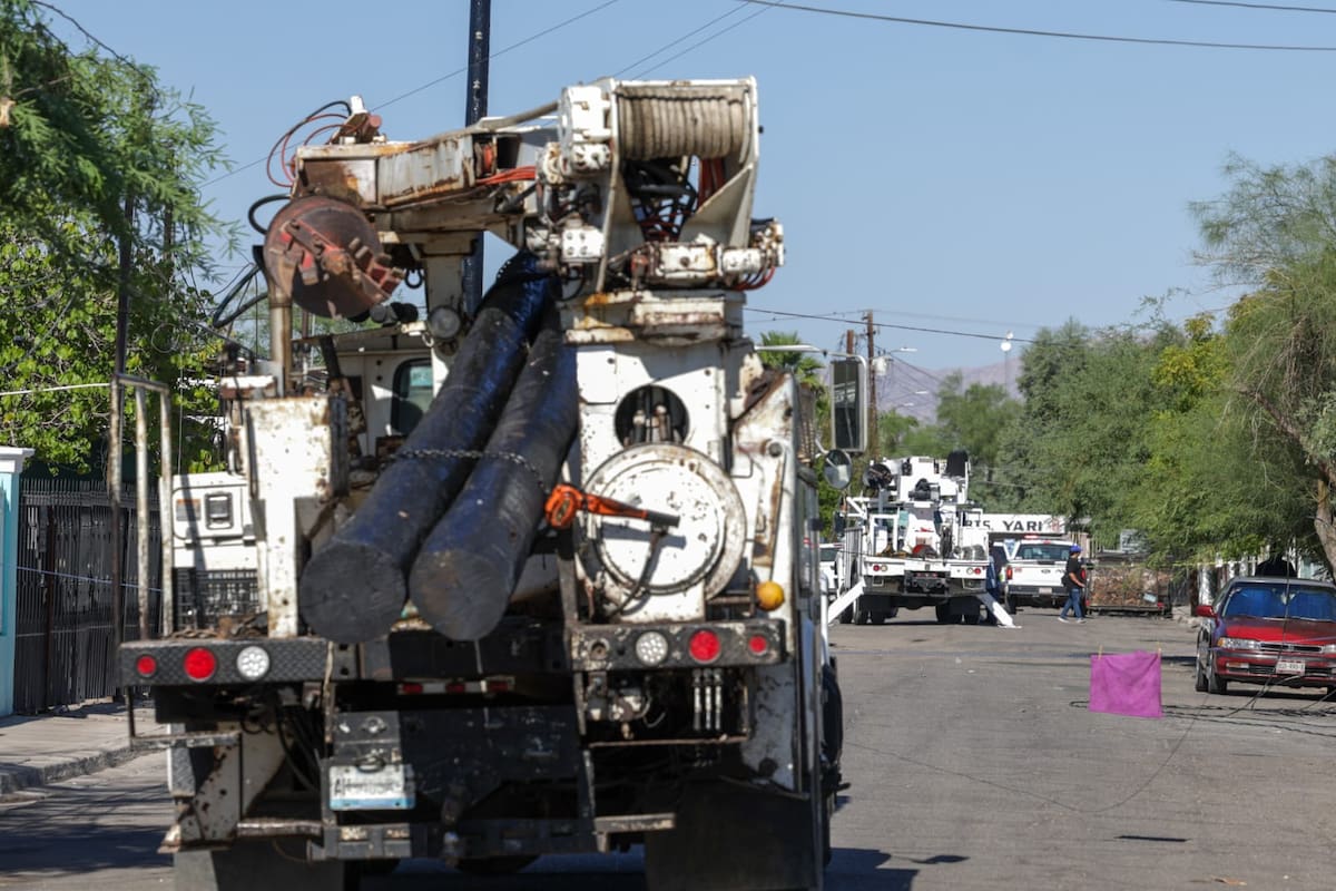 Muere trabajador tras caer de un poste en Mexicali