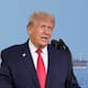 Trump dice no tener prisa para terminar la guerra con Irán y anticipa gasolina más cara en Estados Unidos