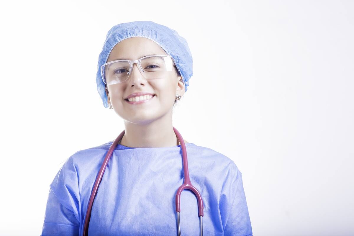¿Buscas trabajo? ISSSTE lanza convocatoria para 6 unidades médicas