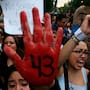 A 12 años de la desaparición de los 43 de Ayotzinapa, familiares cuestionan las nuevas investigaciones sobre funerarias y el Semefo de Iguala mientras el gobierno de Sheinbaum asegura que el caso sigue abierto