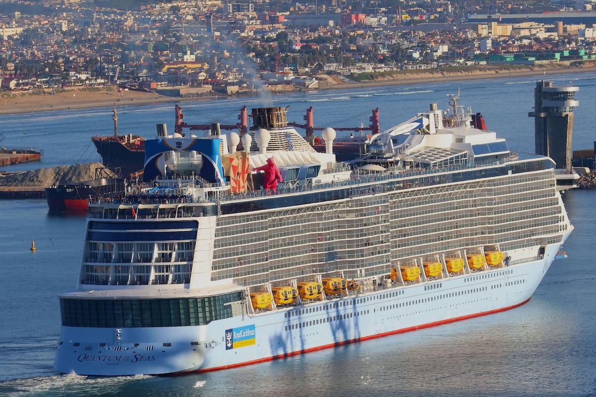 Crucero rompe récord histórico en Ensenada con más de 5 mil pasajeros
