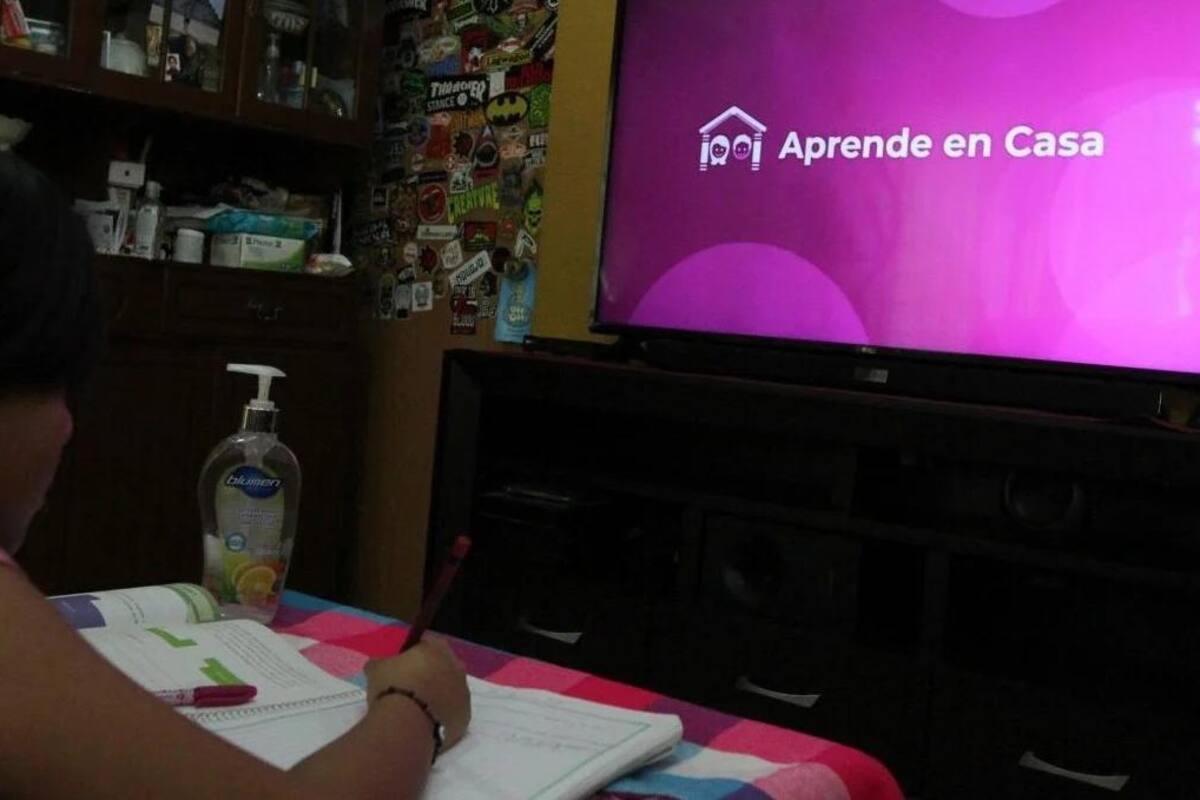 SEP rechaza que televisoras controlen contenido de Aprende en Casa II