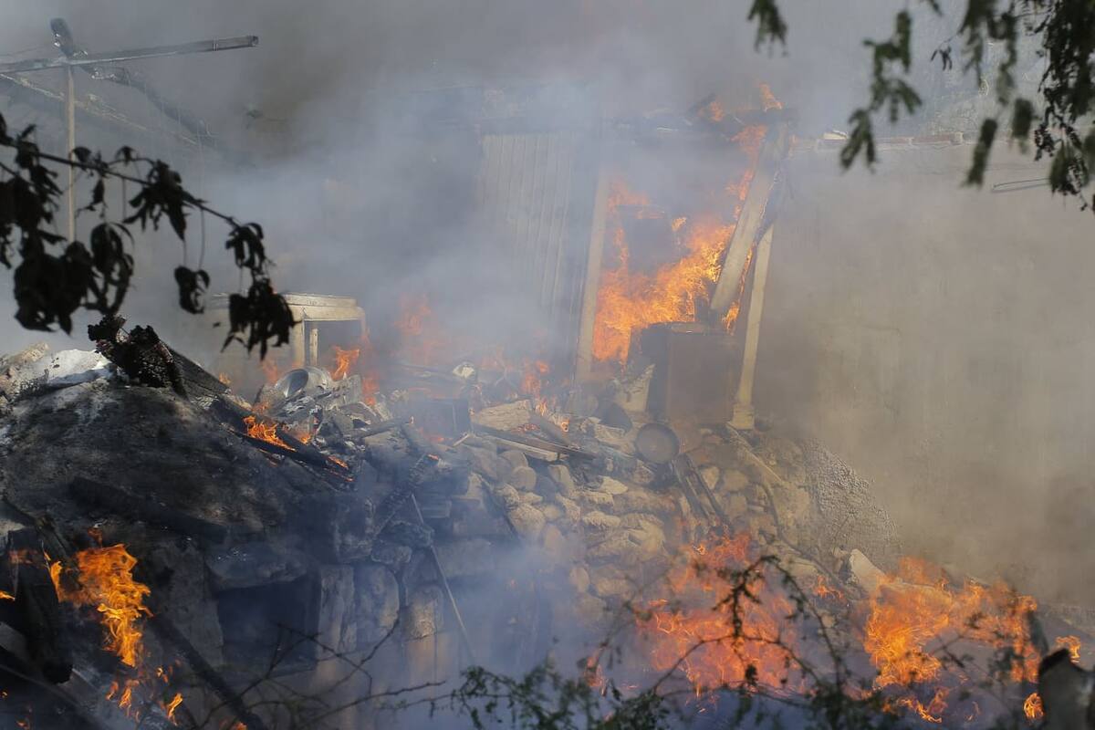 Seis personas quedaron sin hogar en la colonia el Jito al incendiarse sus casas
