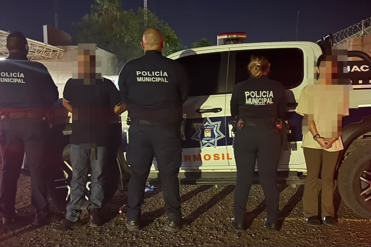 Detienen en Hermosillo a dos objetivos prioritarios con una pistola 9 mm y 40 envoltorios de presunto crystal