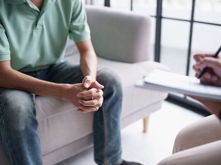 Trastornos disociativos: qué son, cómo se manifiestan y cuándo buscar ayuda