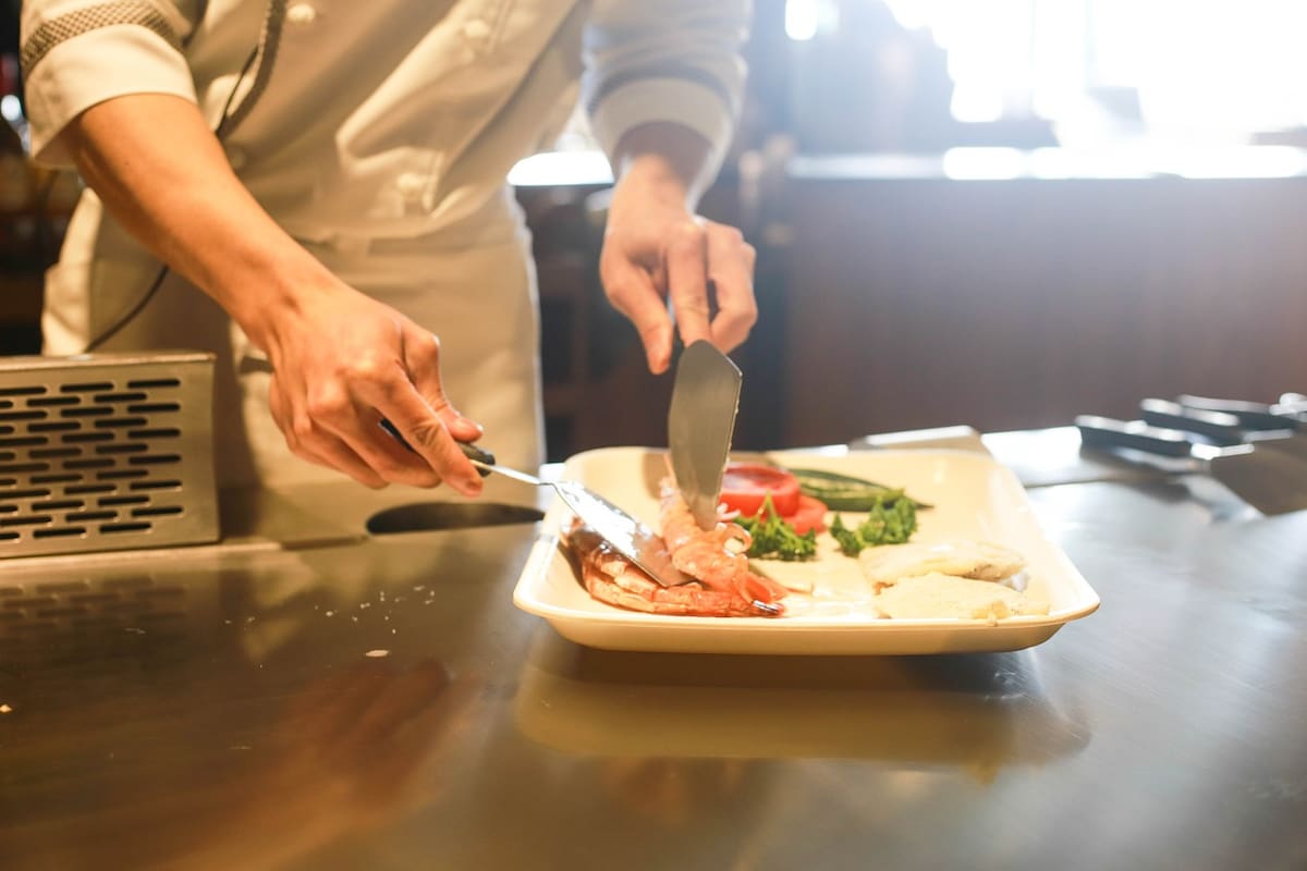 Cierran 22 restaurantes en los últimos seis meses