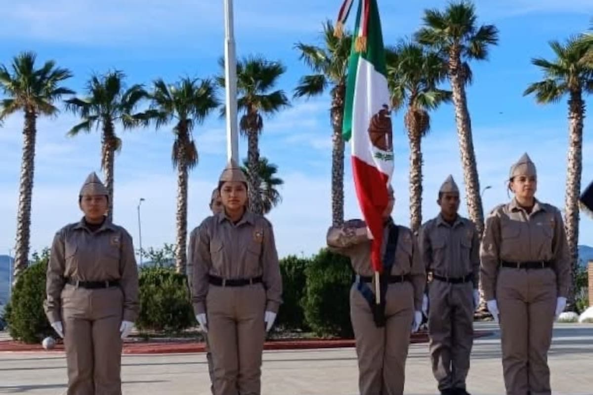 Así operan las preparatorias militarizadas de Baja California que no serán afectadas por la SEP