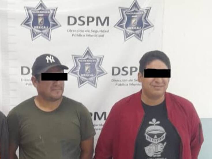 Sorprenden a tres “cochinos” tirando escombro en el Canal Reforma y son detenidos