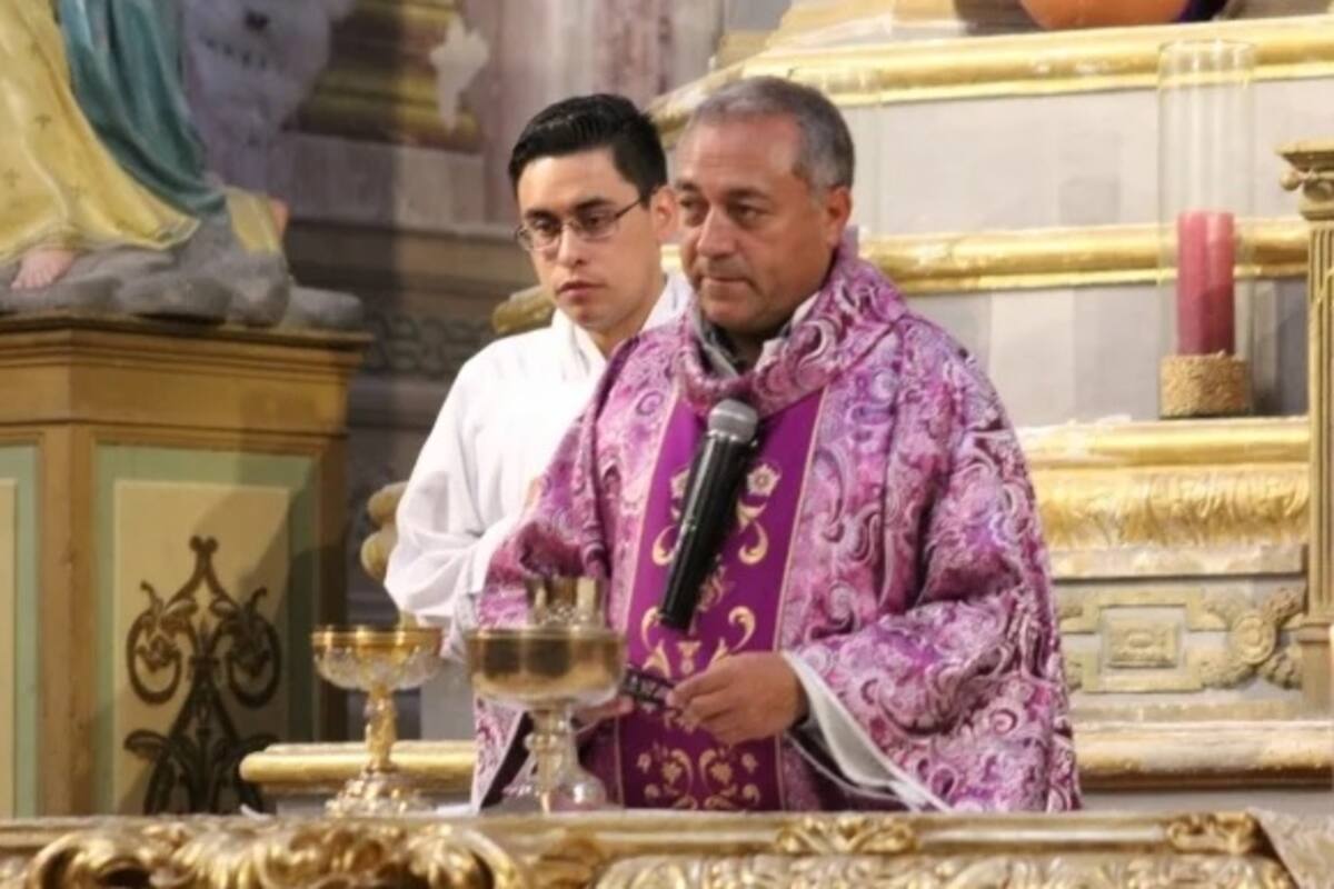 Desde helicóptero iglesia de Querétaro dará bendición contra Covid-19
