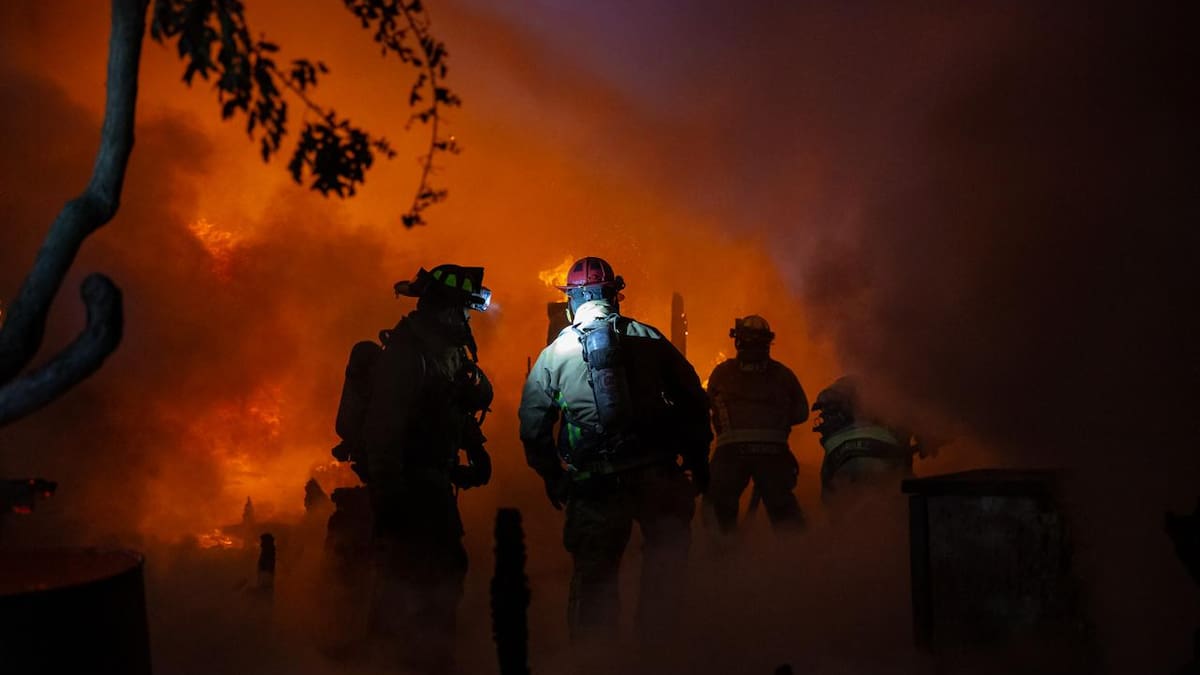 Incendio consume vivienda en la Col. Martires de la democracia