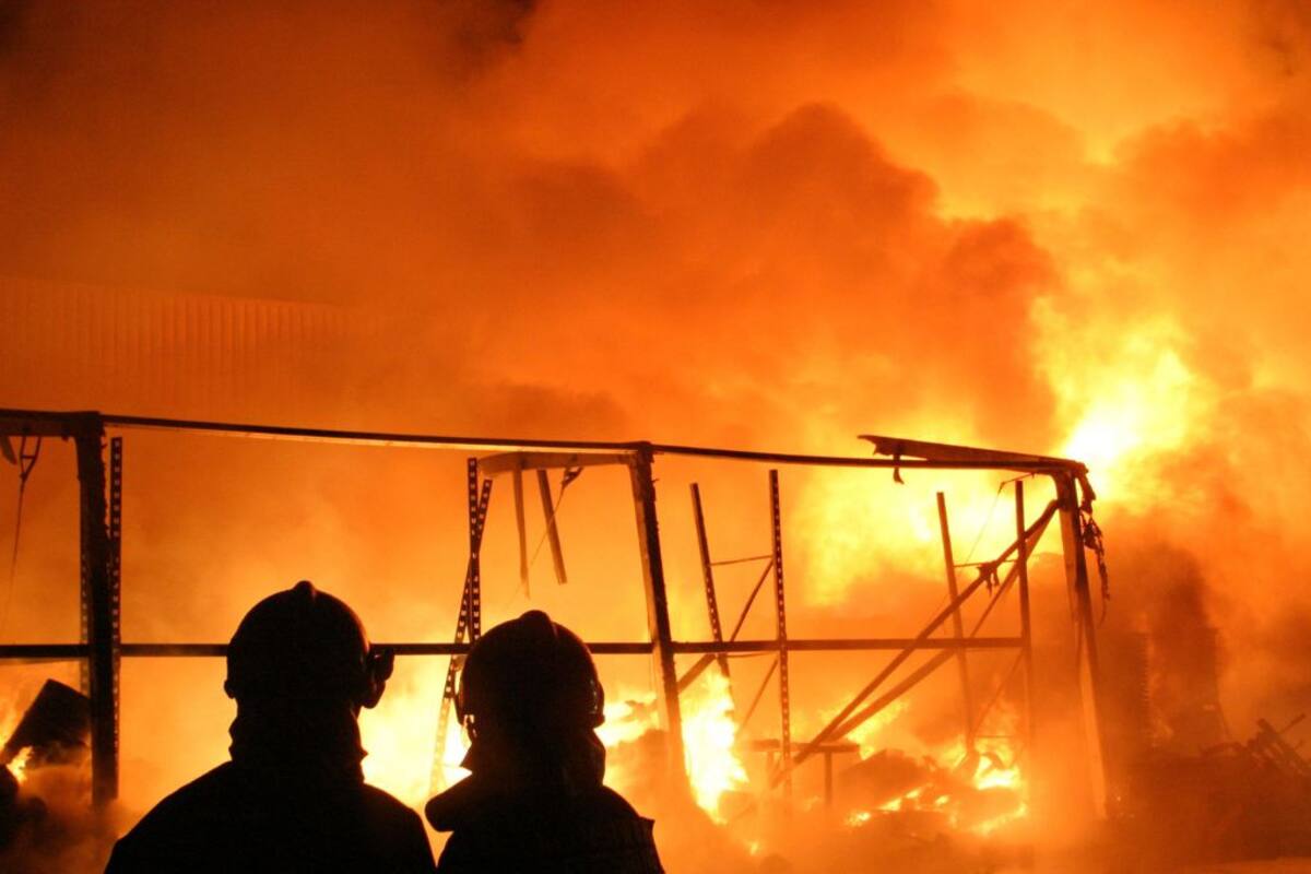 Investigan incendio en Hermosillo que dejó dos personas lesionadas; ¿fue accidental?