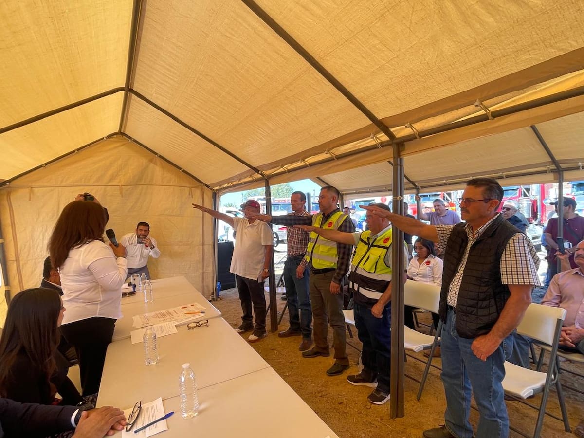 Operadores de carga pesada señalaron acoso por parte de elementos de la Guardia Nacional, por lo que decidieron adherirse a la Catem para recibir respaldo y representación. Foto: Carmen Gutierrez