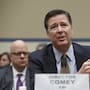 El exdirector del FBI James Comey solicita cancelar su comparecencia judicial tras ser acusado de presunta amenaza contra Donald Trump por una publicación en Instagram