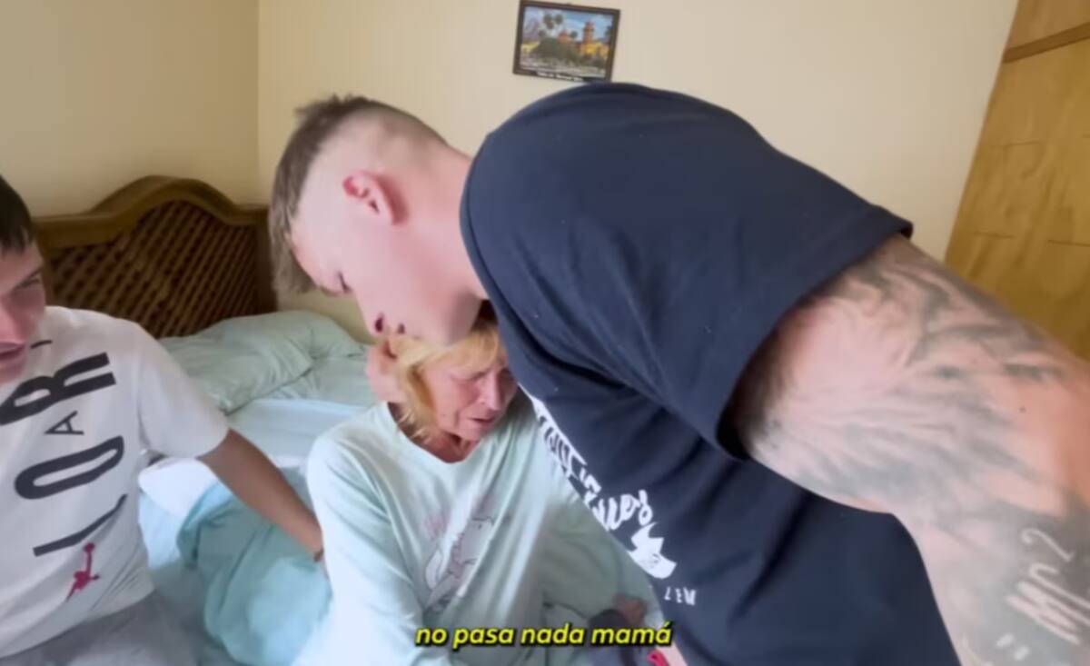 Mujer española se viraliza al vivir por primera vez un sismo en CDMX (YouTube / Cygnus y Romantic Vlogs)