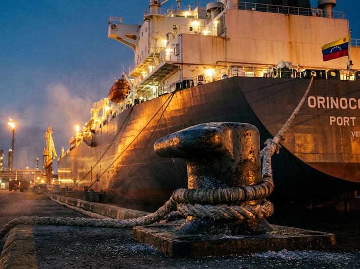 Venezuela rompe su aislamiento energético: El primer buque de gas en la historia del país zarpa tras la aprobación de la Ley que abre el sector a la inversión de Estados Unidos