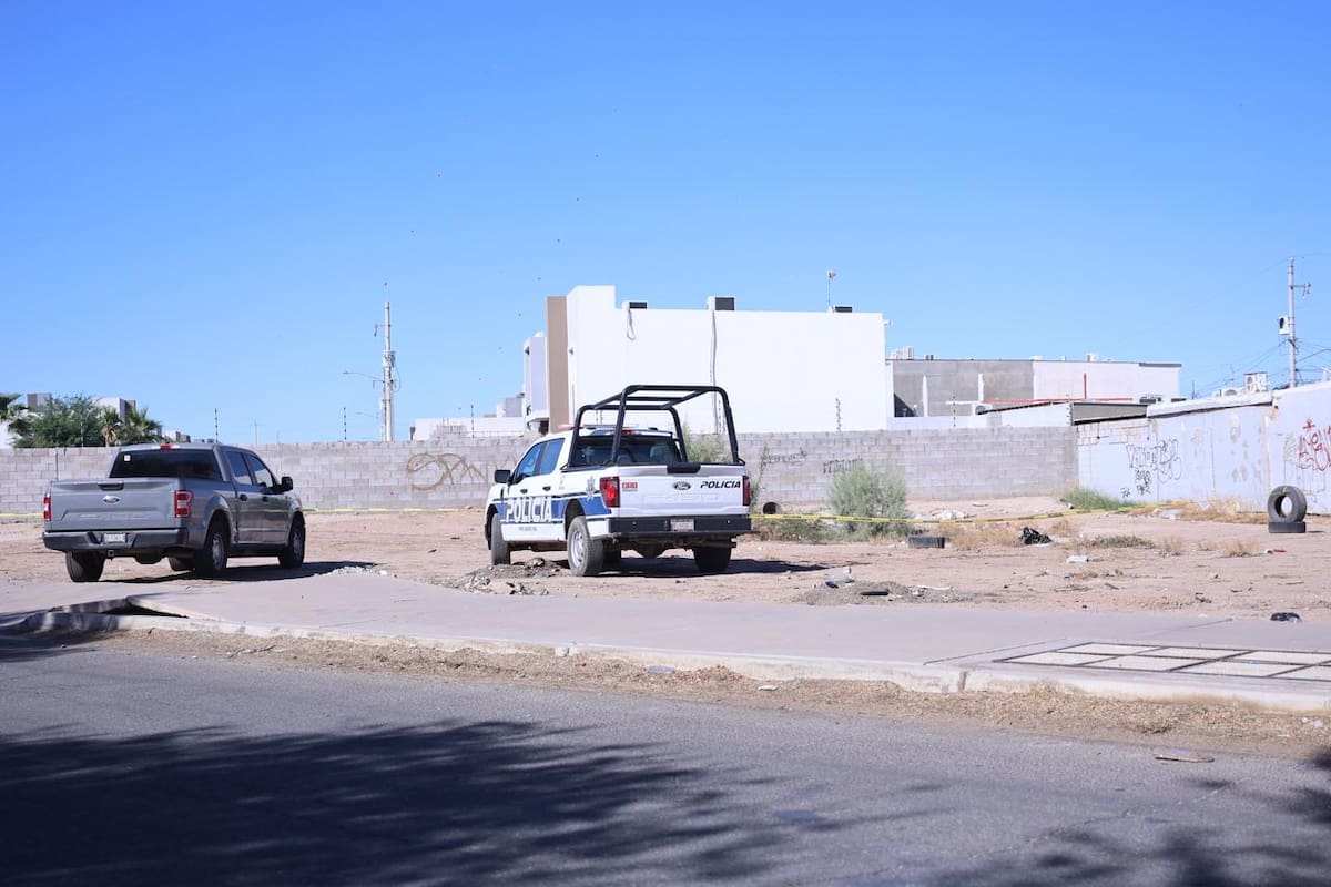 Localizan cuerpo en predio baldío de Villas del Roble