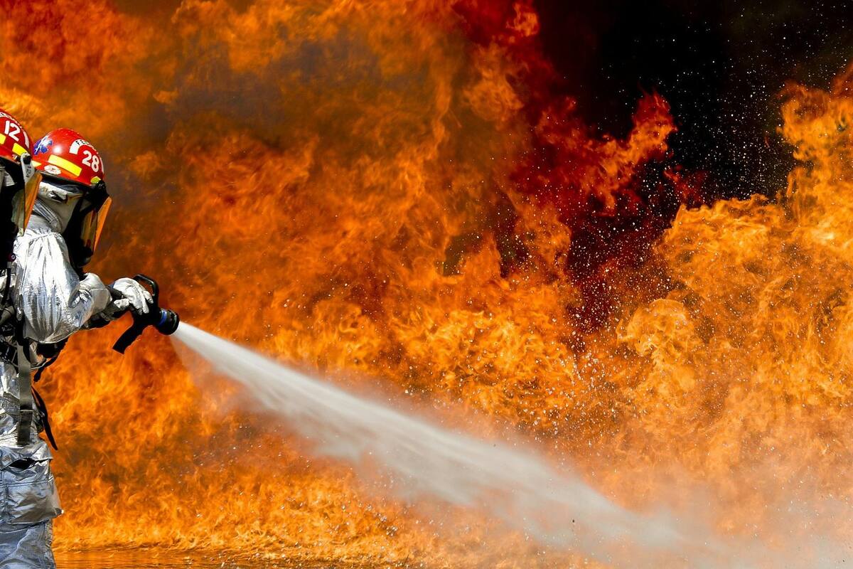 Por grave daño ambiental compañía podría ser sancionada tras incendio de residuos industriales en Veracruz