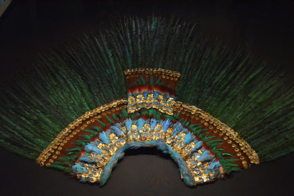 'Definitivamente, el penacho no era de Moctezuma', afirma experto