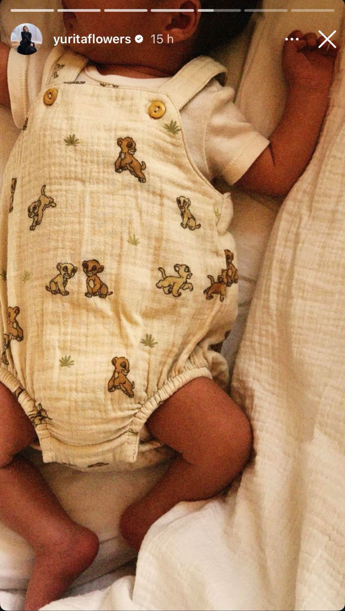 Yuridia enternece con fotos inéditas de su bebé Noah | Captura de pantalla