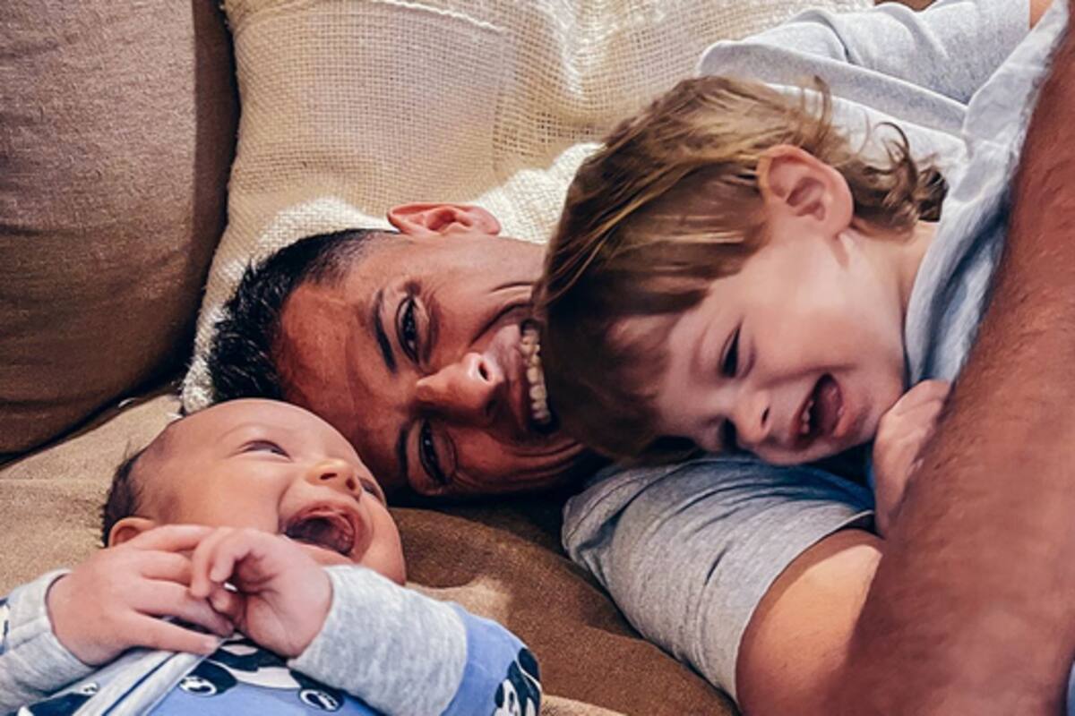 Chicharito habla sobre la relación que tiene con sus hijos
