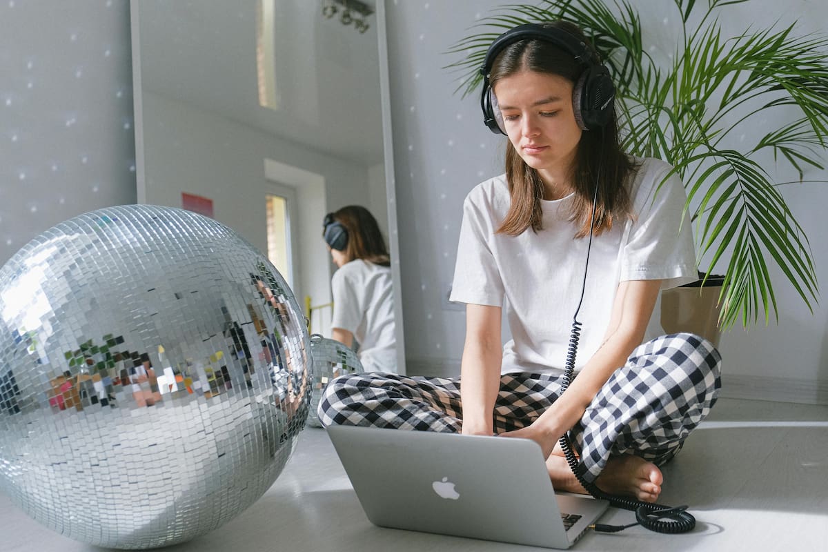 Pasatiempos sencillos que fortalecen el bienestar y estimulan la creatividad, según expertos / Foto: pexels