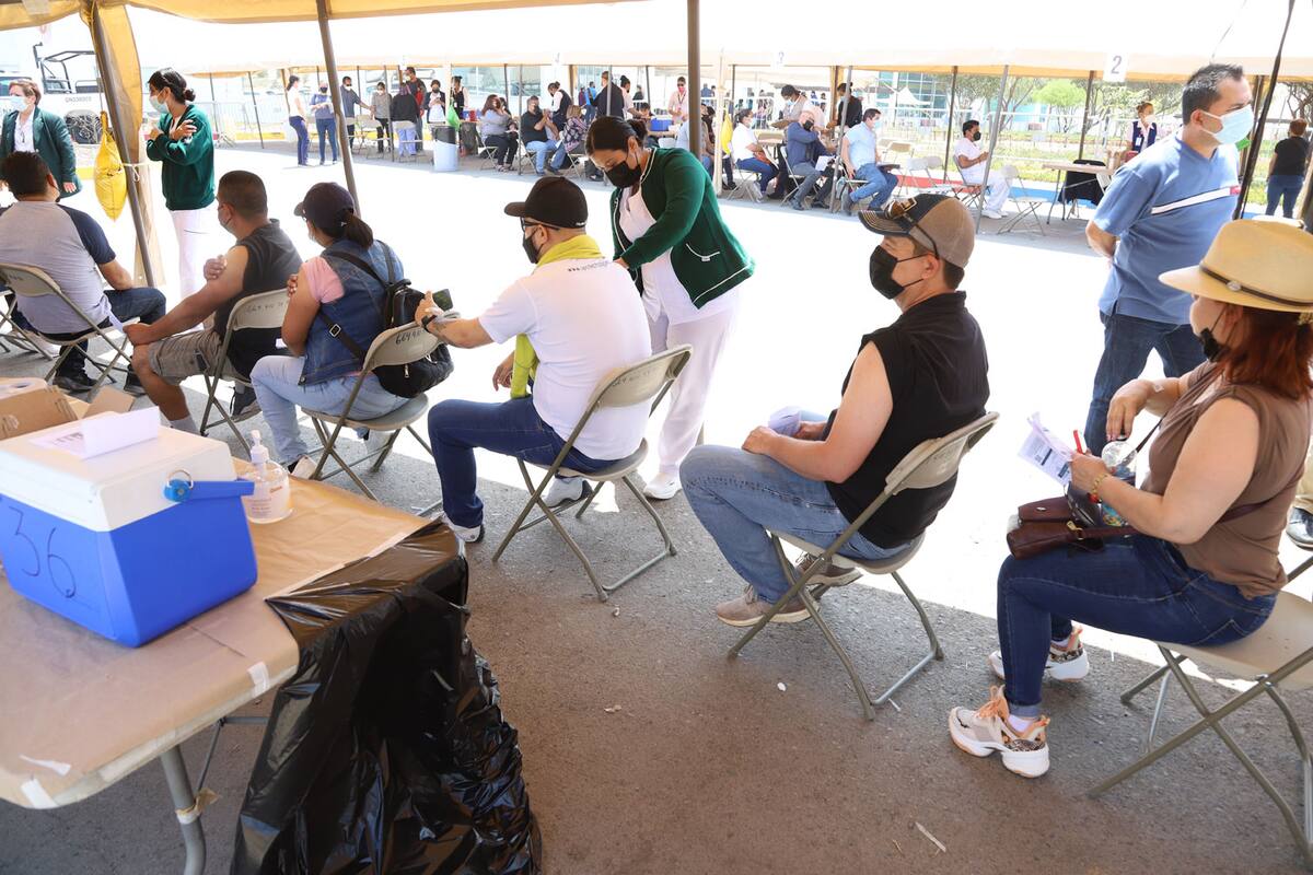 Inicia en Tijuana vacunación contra Covid-19 al grupo de 40 a 49 años