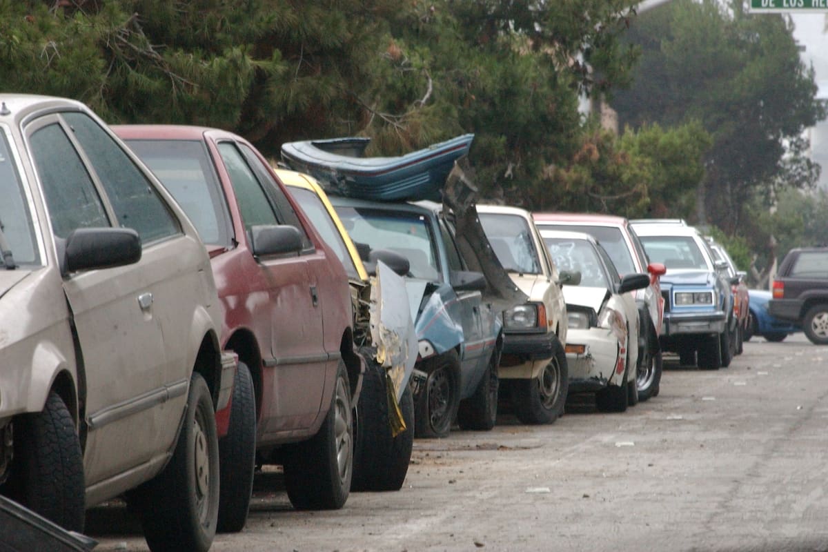 Nuevas reglas de importación frenan operaciones de yonkes en Tijuana