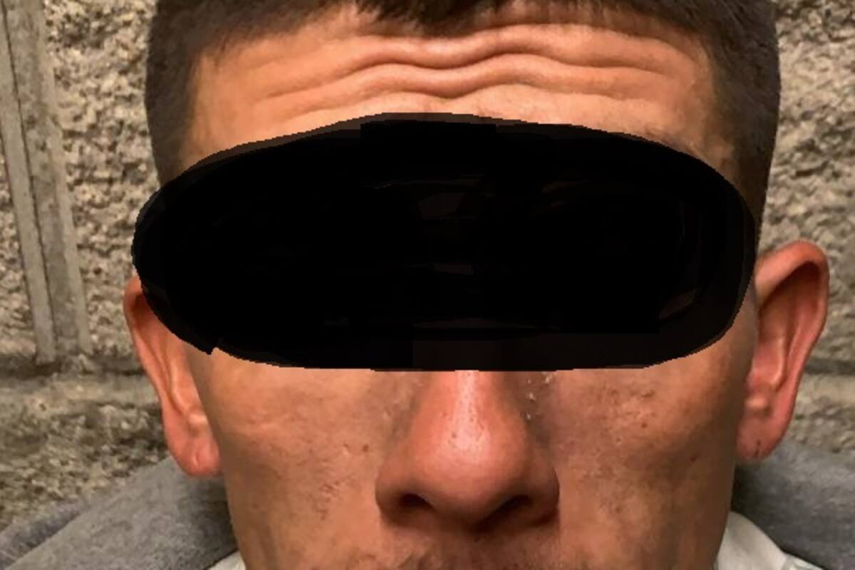 Droga, cuchillos y pistola de juguete llevaba automovilista de SLRC