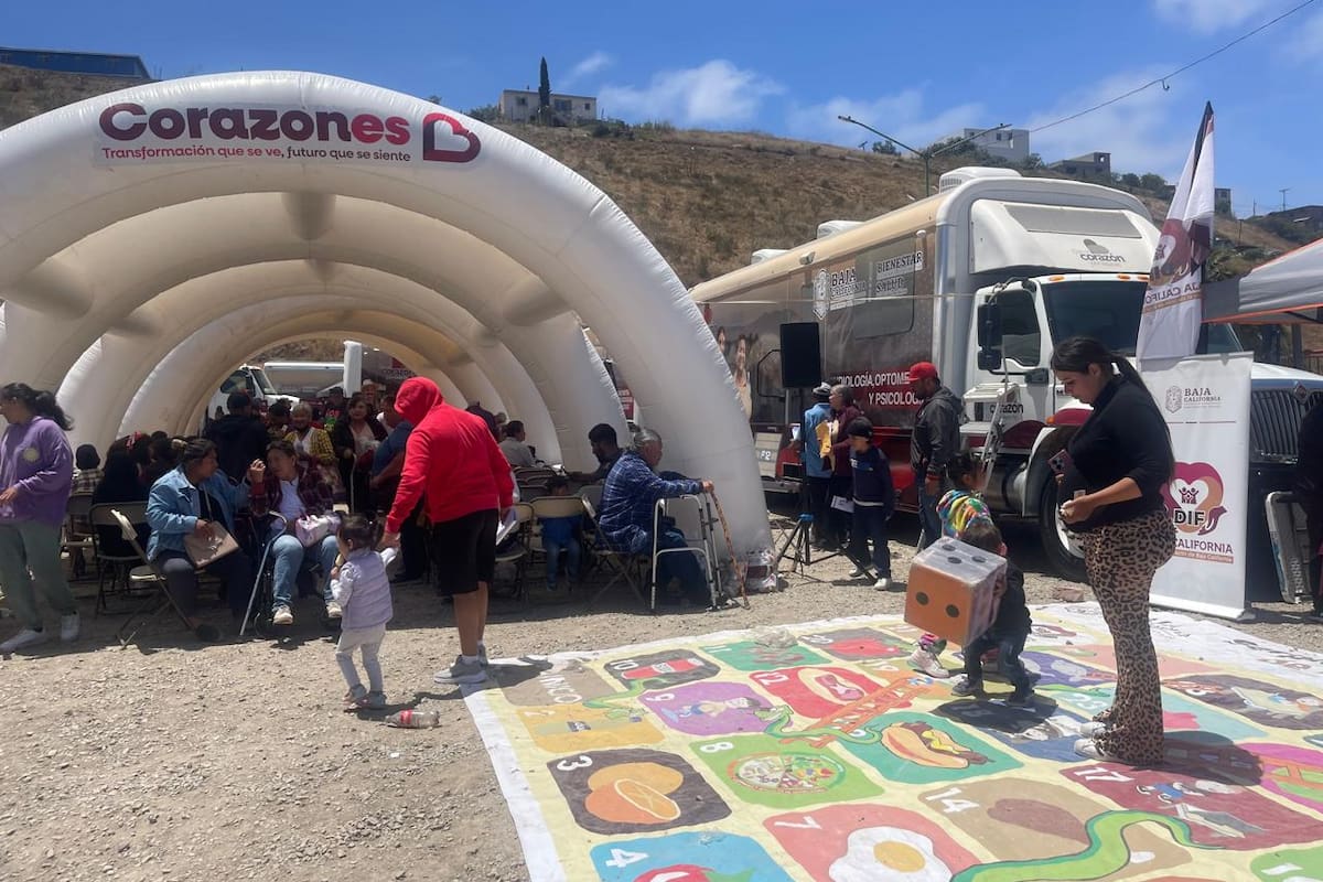 Caravanas Móviles de Salud atienden a más de 100 personas diarias en Rosarito